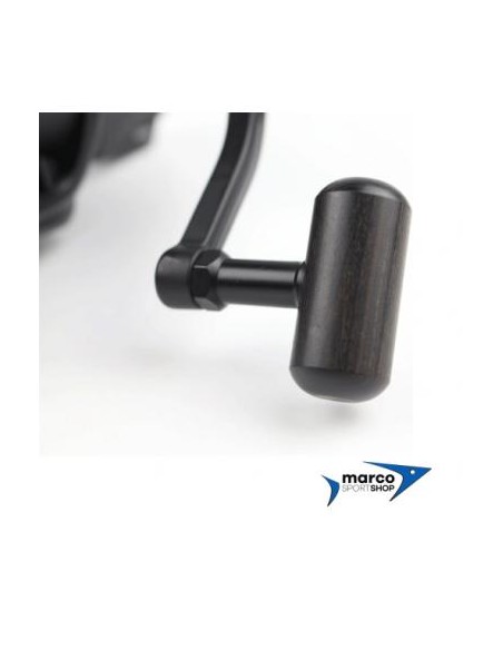 Penn Rival 8000 Long Cast Black