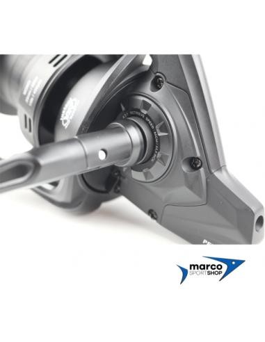 Penn Rival 8000 Long Cast Black